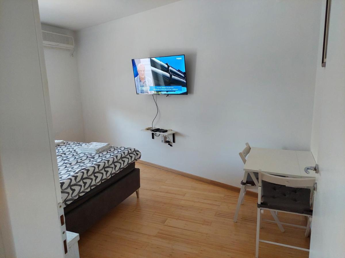 City Passage Apartments- Rooms Novi Sad Eksteriør billede